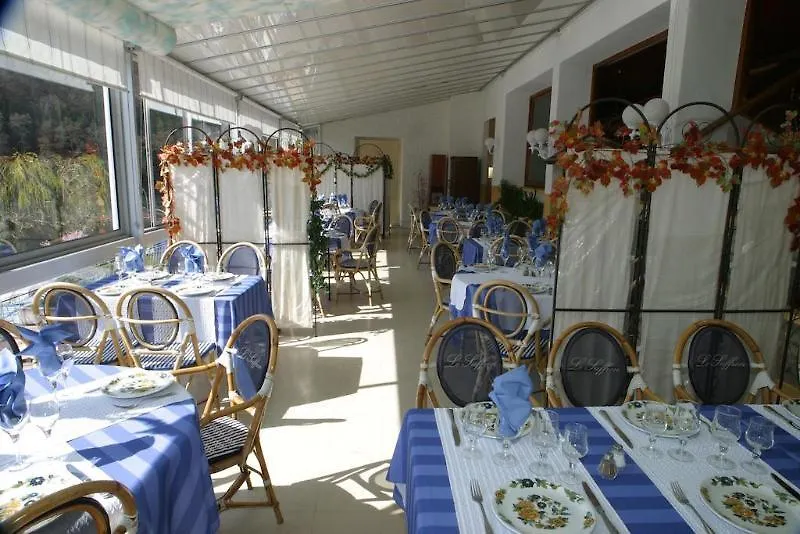 ***  Garabit Hotel Anglards de Saint Flour France